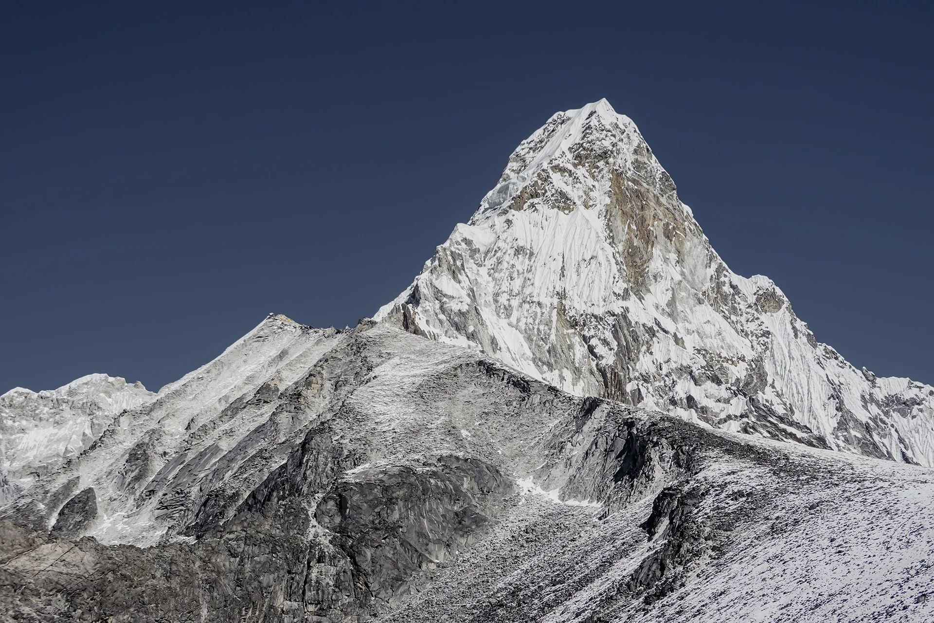 Ama Dablam landing fotka